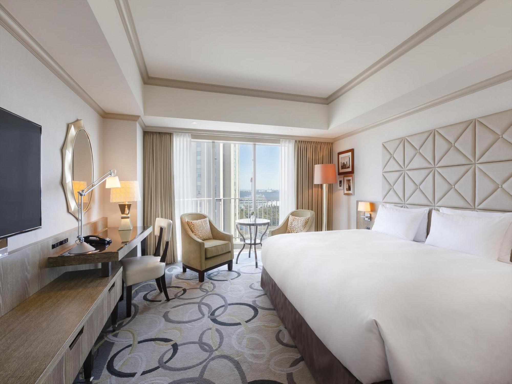 King Room,1766133212:JPEG